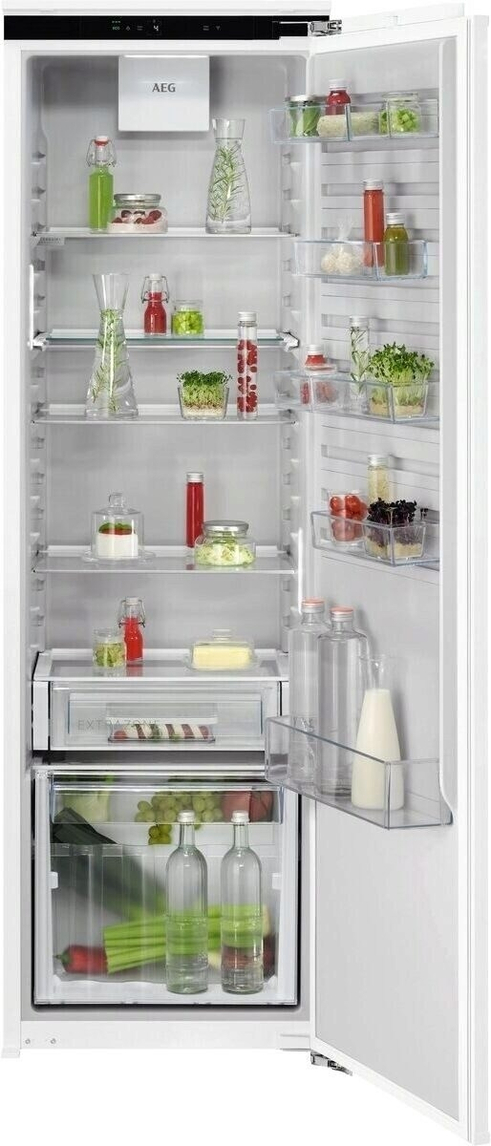 Køleskab Integreret - DynamicAir - AEG 6000 - NSK6D181CC