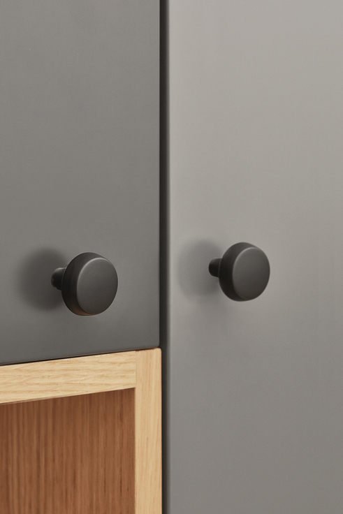 Furnipart - Autumn - greb i Zink Mat sort H34mm Ø36mm