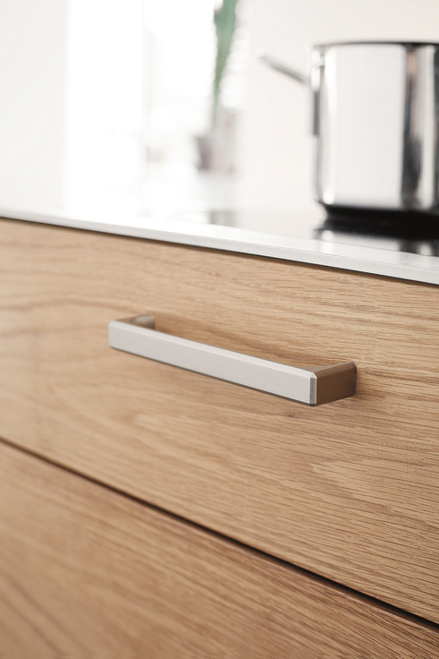 Furnipart - Fold Handle - greb i zink inox look CC160mm L170mm B18mm H32mm