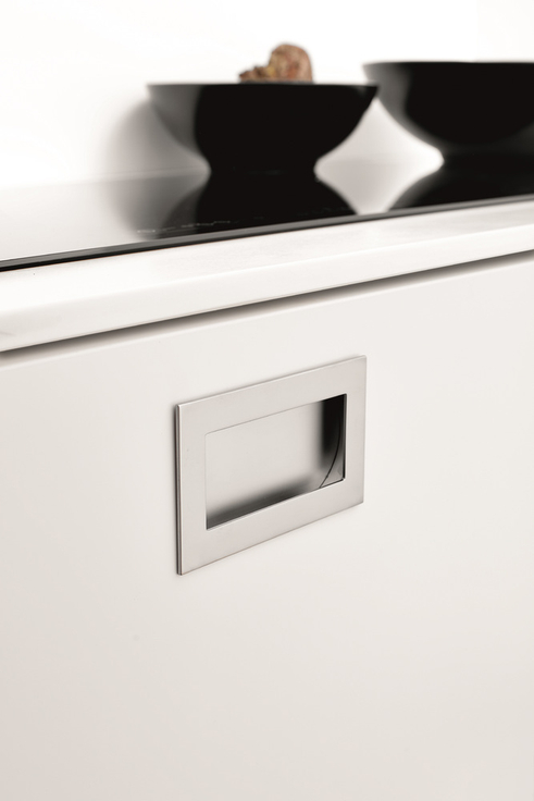 Furnipart - Inn - greb i zink inox look L160mm B50mm H12mm