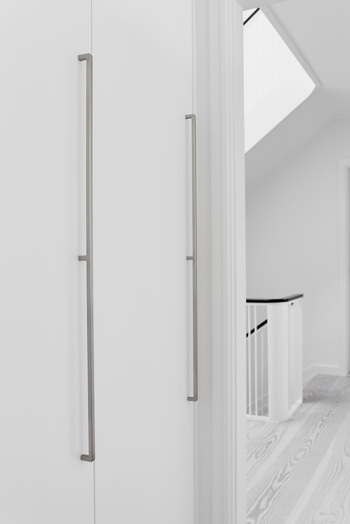 Furnipart - Mango L - greb i aluminium,zink