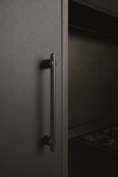 Furnipart - Metronome - greb i zink mat sort CC160mm L200mm B19mm H28mm