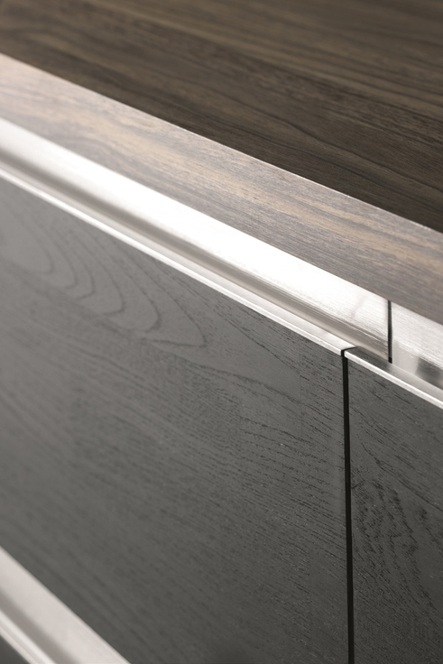 Furnipart - Wall - greb i aluminium