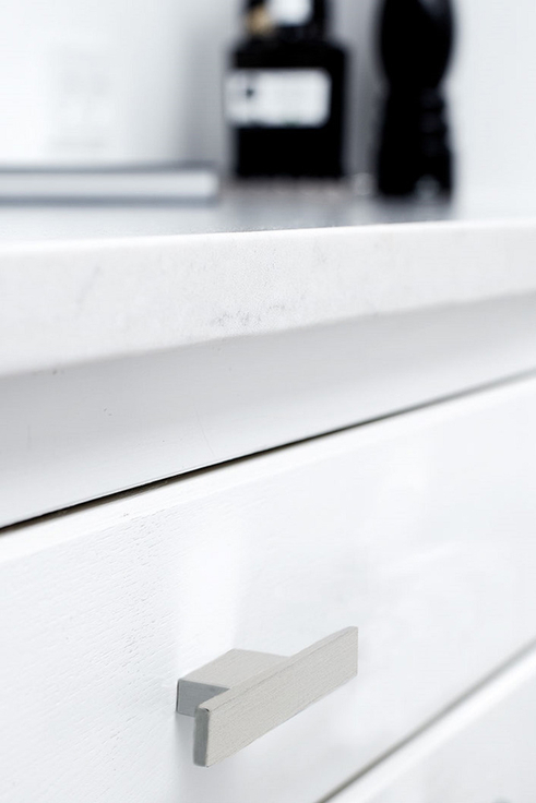 Furnipart - Ele Knob - greb i zink