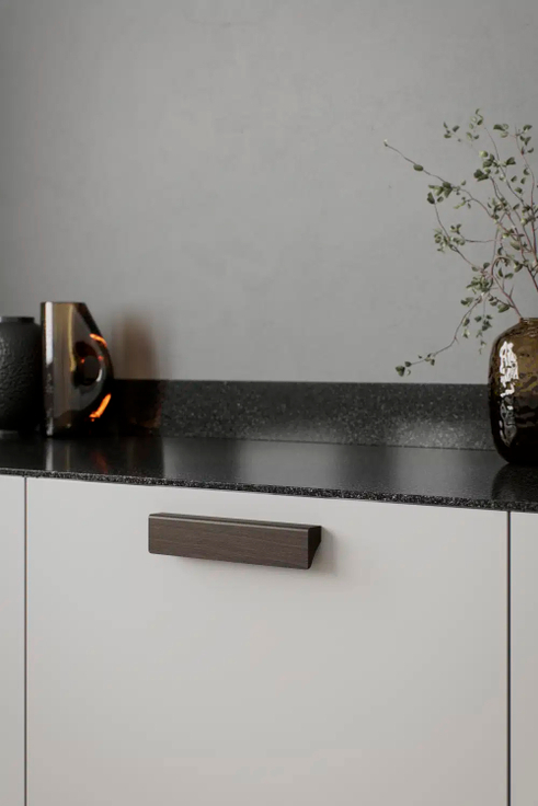 Furnipart - Baum - greb i mørkebrun eg CC160mm L200mm B22mm