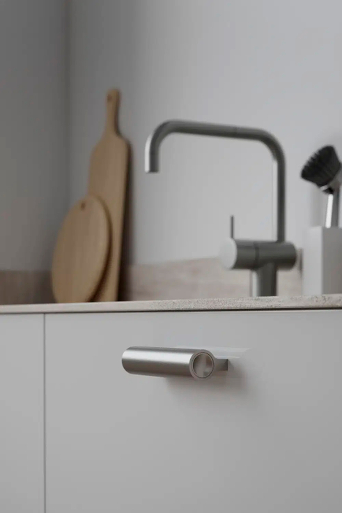 Furnipart - Lucente - greb i aluminium