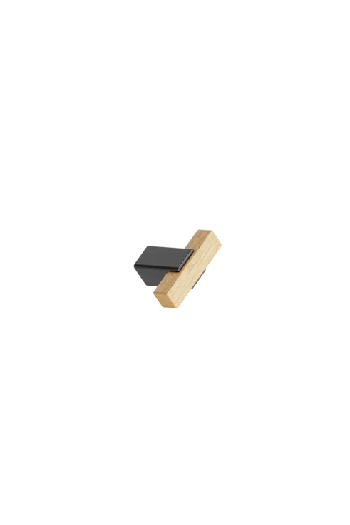 Furnipart - Segment - greb knop i zink og lakeret eg mat sort  L44mm H33mm B15mm